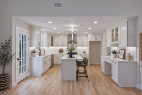 29 Bracken Hill Road Hardyston NJ 07419