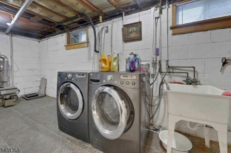 25 Veterans Place North Arlington NJ 07031