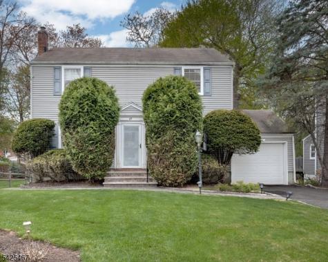 27 Longacre Drive Livingston NJ 07039