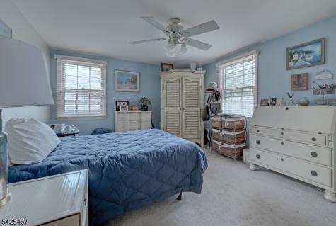 27 Longacre Drive Livingston NJ 07039