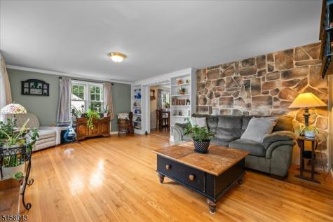 7 Ridgewood Road Franklin NJ 07416