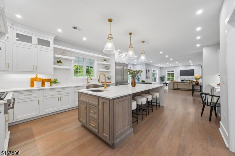 354 Beaufort Avenue Livingston NJ 07039