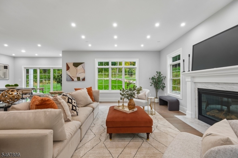 354 Beaufort Avenue Livingston NJ 07039