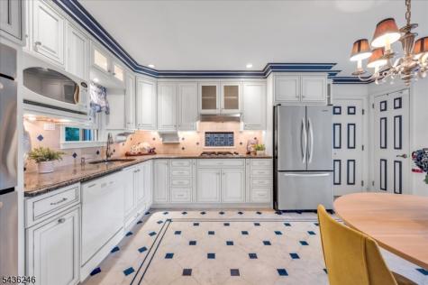 1097 Cambridge Lane Bridgewater NJ 08807