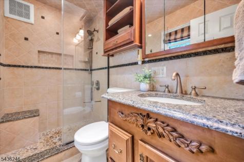 1097 Cambridge Lane Bridgewater NJ 08807