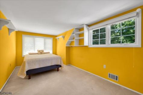 1097 Cambridge Lane Bridgewater NJ 08807