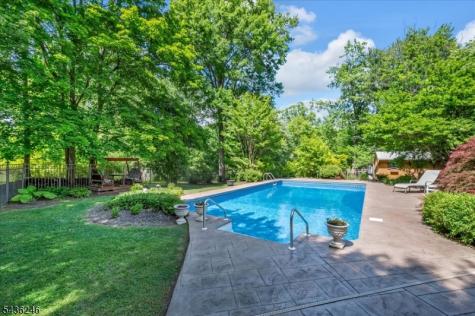1097 Cambridge Lane Bridgewater NJ 08807