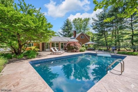 1097 Cambridge Lane Bridgewater NJ 08807