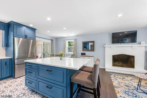 16 Sioux Trail Denville NJ 07834