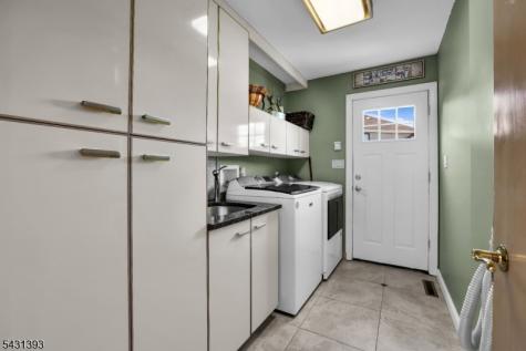 70 Forest Hills Way Cedar Grove NJ 07009