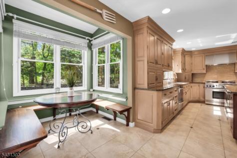 70 Forest Hills Way Cedar Grove NJ 07009