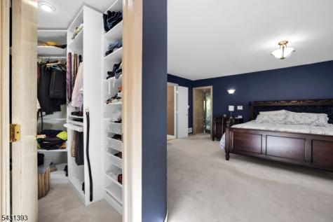 70 Forest Hills Way Cedar Grove NJ 07009
