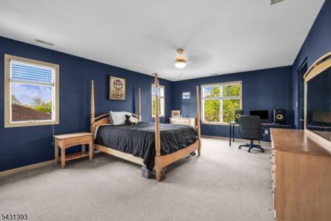 70 Forest Hills Way Cedar Grove NJ 07009