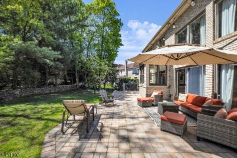 70 Forest Hills Way Cedar Grove NJ 07009