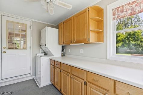 12 Evelyn Place East Hanover NJ 07936