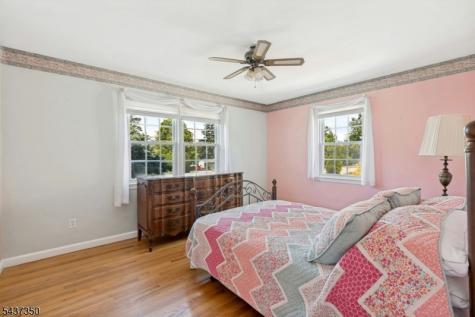 12 Evelyn Place East Hanover NJ 07936