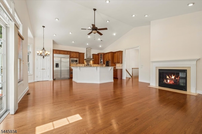 14 Johns Drive Warren NJ 07059