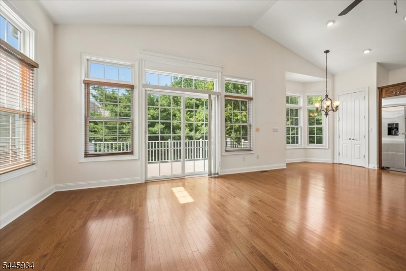 14 Johns Drive Warren NJ 07059