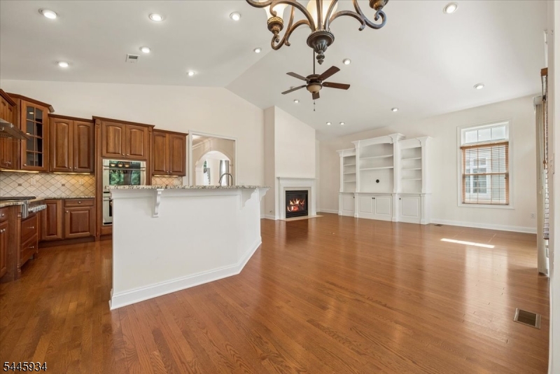 14 Johns Drive Warren NJ 07059