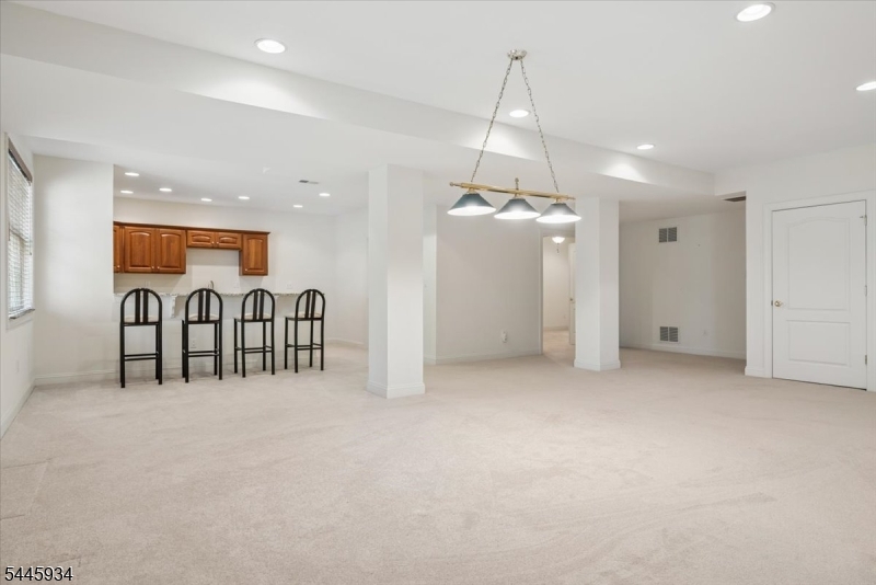 14 Johns Drive Warren NJ 07059