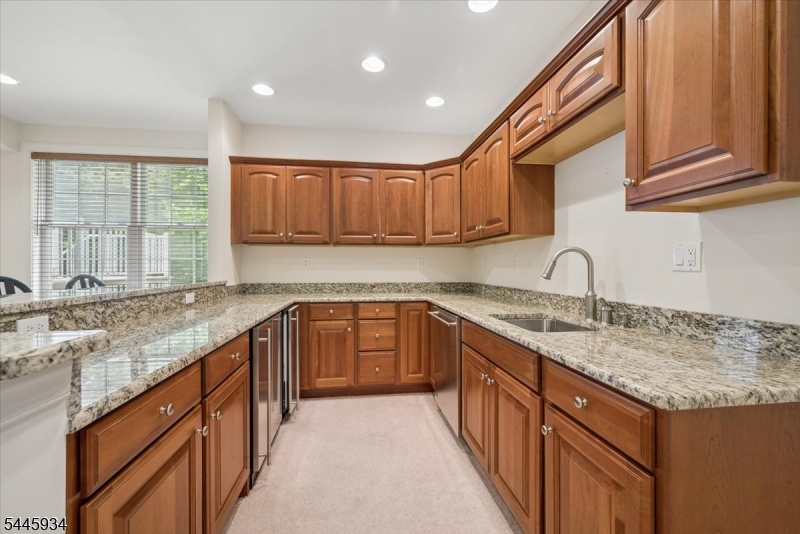 14 Johns Drive Warren NJ 07059