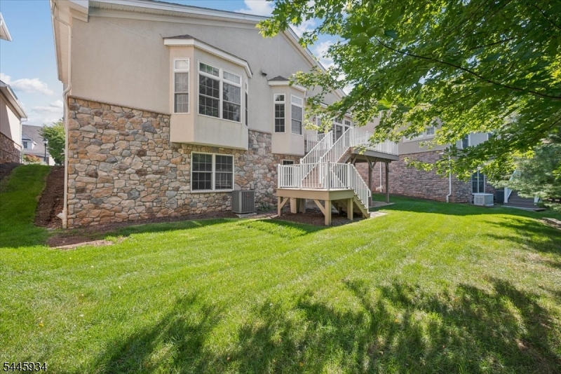 14 Johns Drive Warren NJ 07059