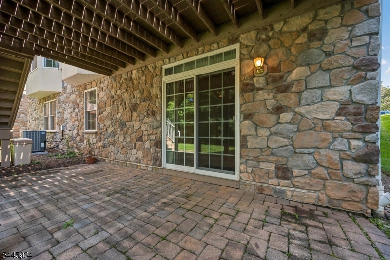 14 Johns Drive Warren NJ 07059