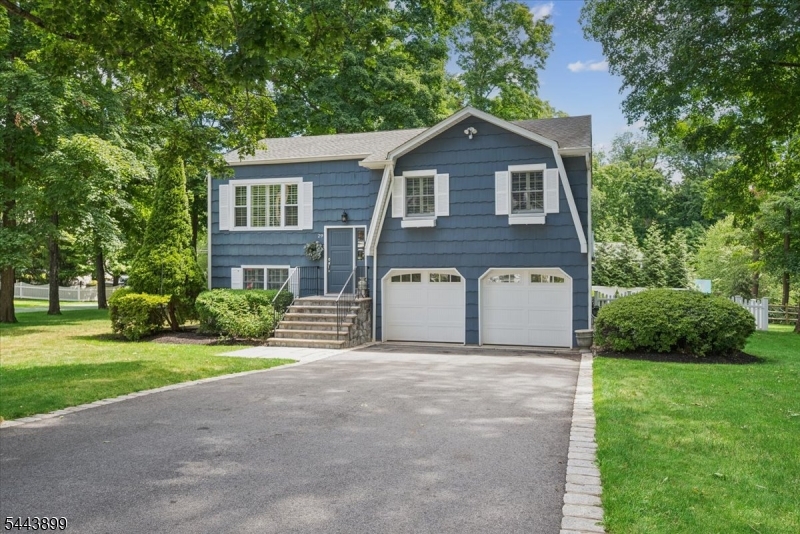 29 Hillside Terrace Bernards NJ 07920