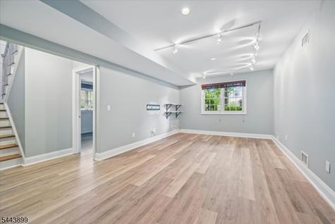 29 Hillside Terrace Bernards NJ 07920
