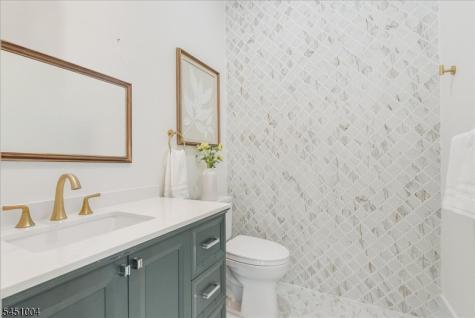 7 Sunset Drive Millburn NJ 07041
