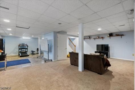 5 Prall Court East Amwell NJ 08551