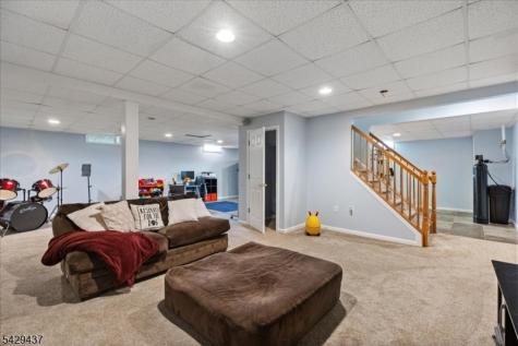 5 Prall Court East Amwell NJ 08551