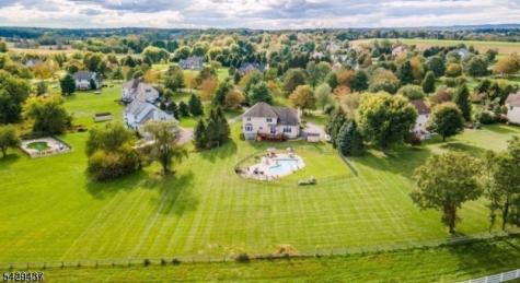 5 Prall Court East Amwell NJ 08551