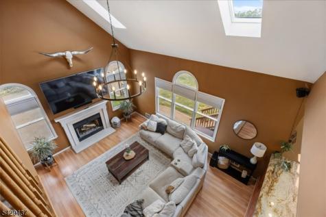 5 Prall Court East Amwell NJ 08551