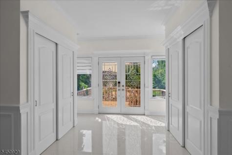 12 Byron Court Parsippany-troy Hills NJ 07054