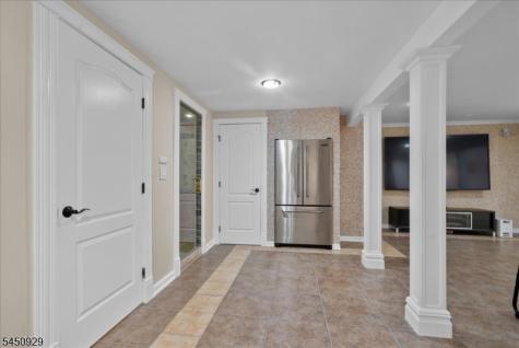 12 Byron Court Parsippany-troy Hills NJ 07054