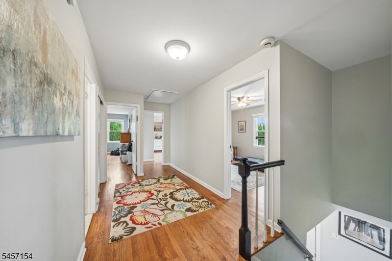 15 Mount Vernon Court Livingston NJ 07039
