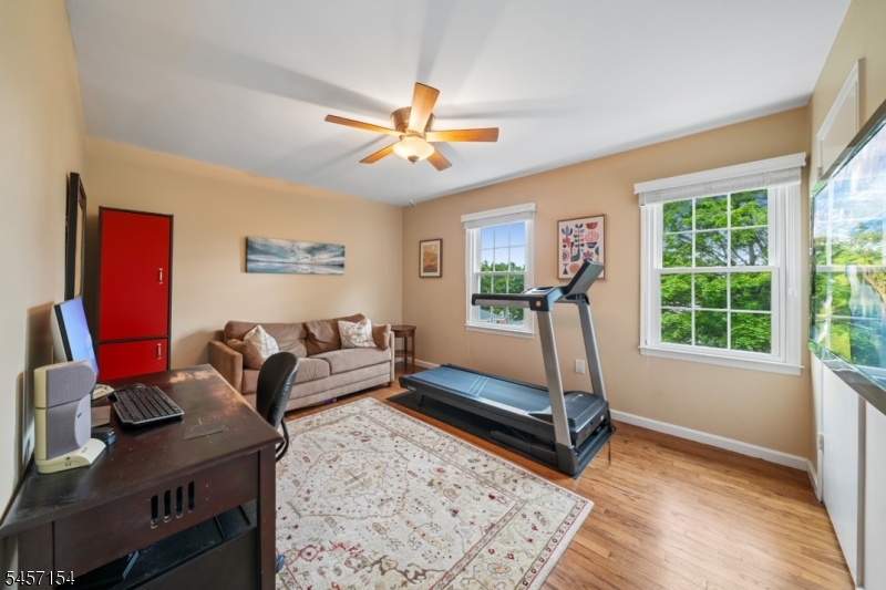15 Mount Vernon Court Livingston NJ 07039