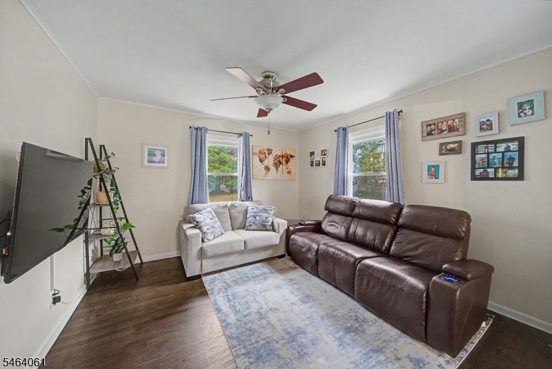 7 Redwood Lane Jefferson NJ 07849