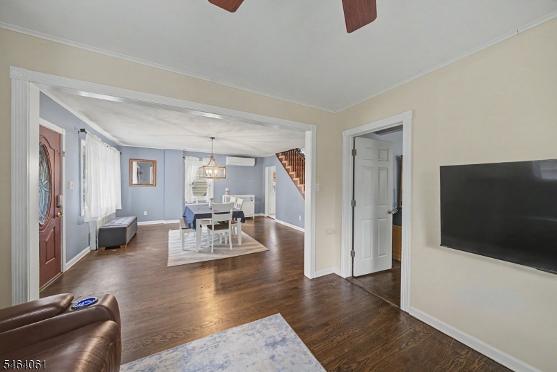 7 Redwood Lane Jefferson NJ 07849