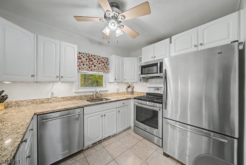 7 Redwood Lane Jefferson NJ 07849