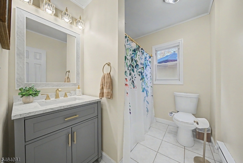 7 Redwood Lane Jefferson NJ 07849