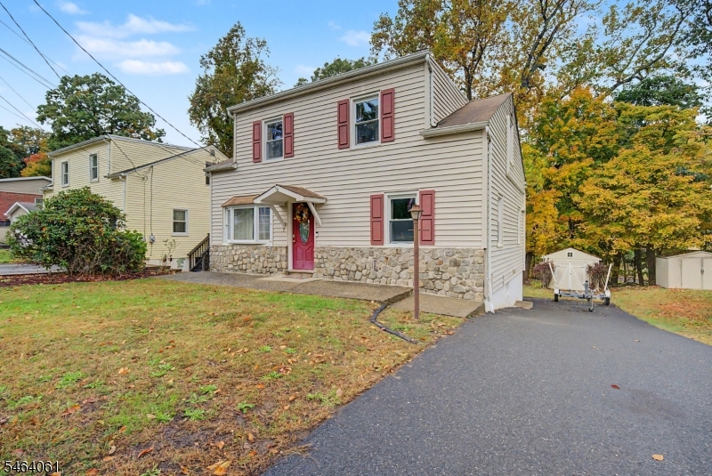 7 Redwood Lane Jefferson NJ 07849