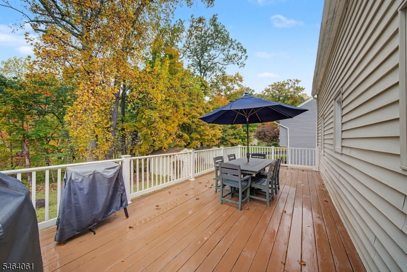 7 Redwood Lane Jefferson NJ 07849
