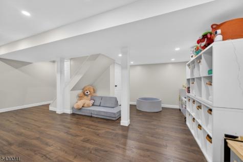 13 High View Drive Clinton NJ 08829