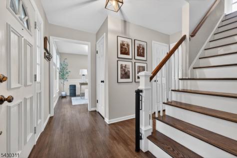 13 High View Drive Clinton NJ 08829