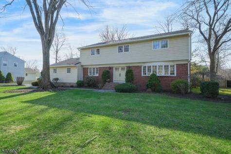 3 Tristam Place Montville NJ 07058