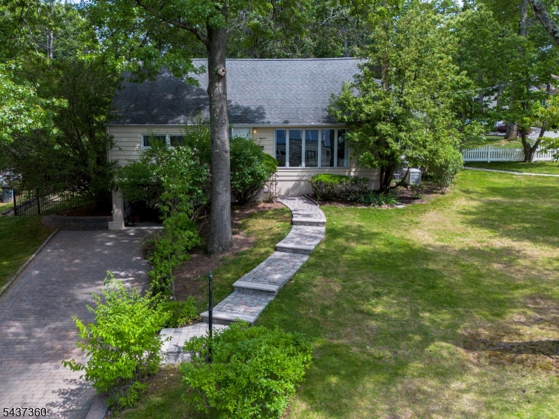 18 Aspen Road West Orange NJ 07052