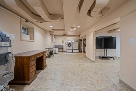 18 Aspen Road West Orange NJ 07052