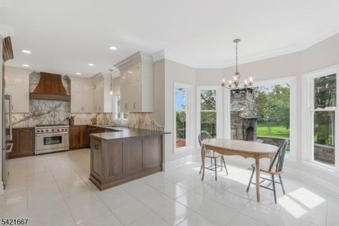 182 Beaumonte Way Bridgewater NJ 08807